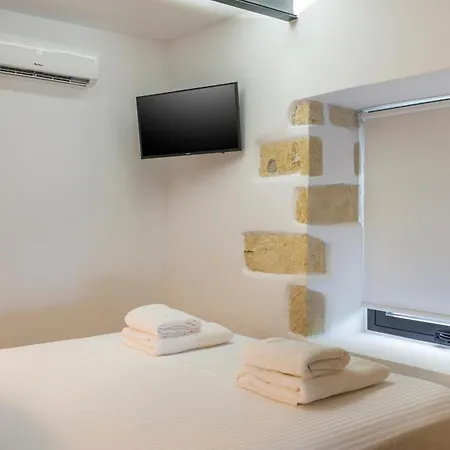 Skins Concept Apartment *