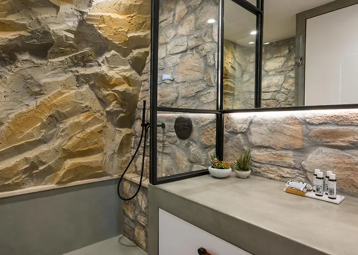 Skins Concept Boutique Apartment